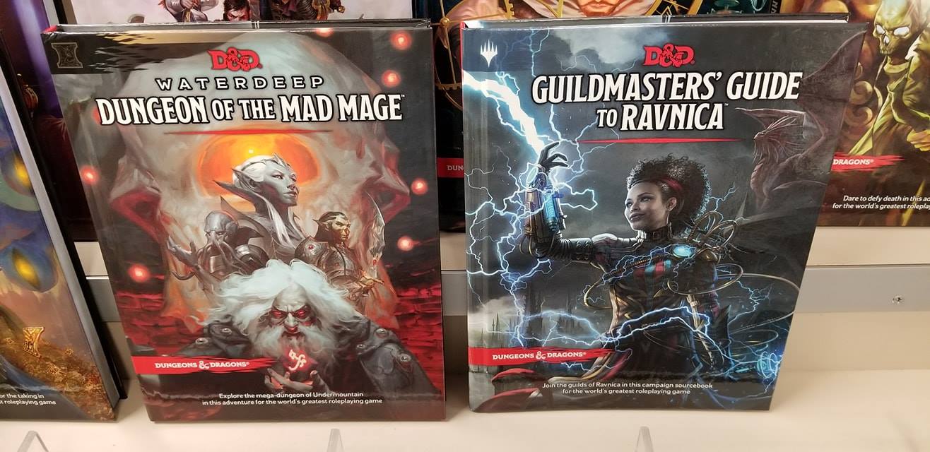 Waterdeep Dungeon of the Mad Mage e Guildmaster's Guide to Ravnica à venda nos EUA